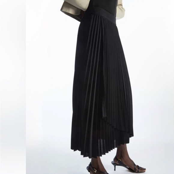COS Dresses & Skirts - COS Black Pleated Midi Skirt
